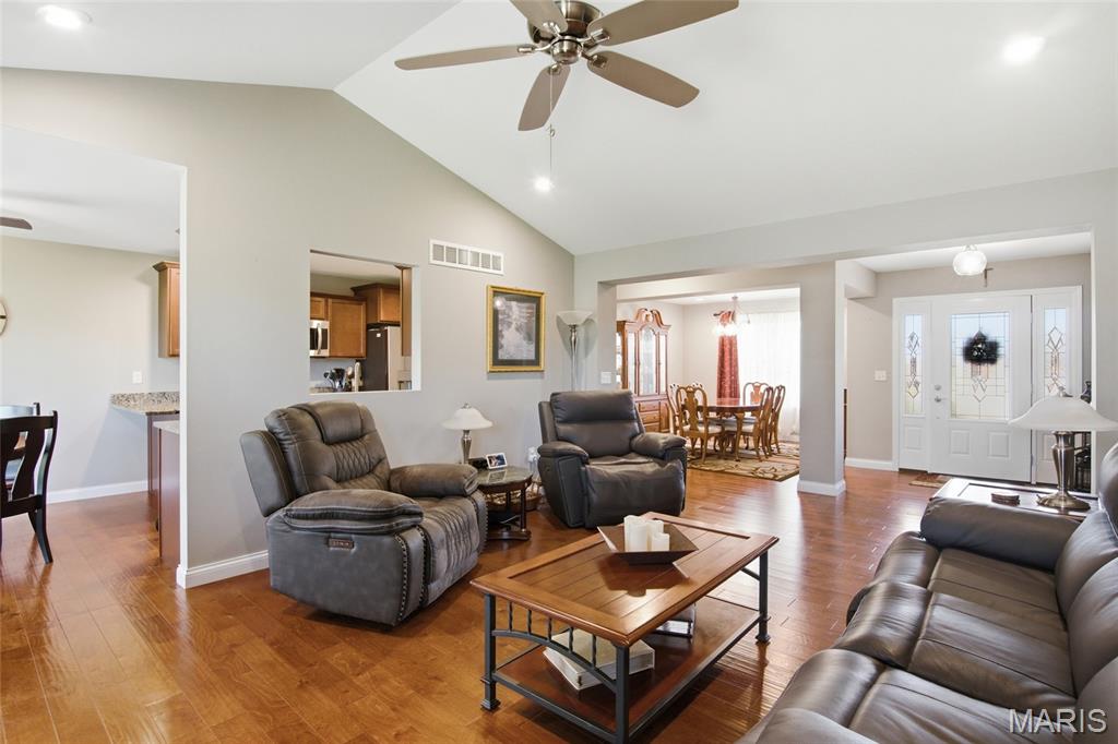 2520 Welsch Drive Shiloh, IL 62221 - Photo 7 of 50