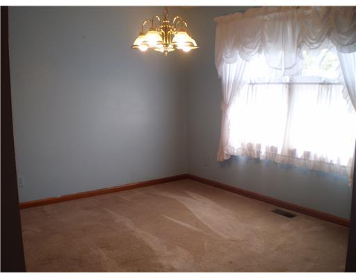 1175 Kingsgate Road Springfield, OH 45503 - Photo 6 of 14