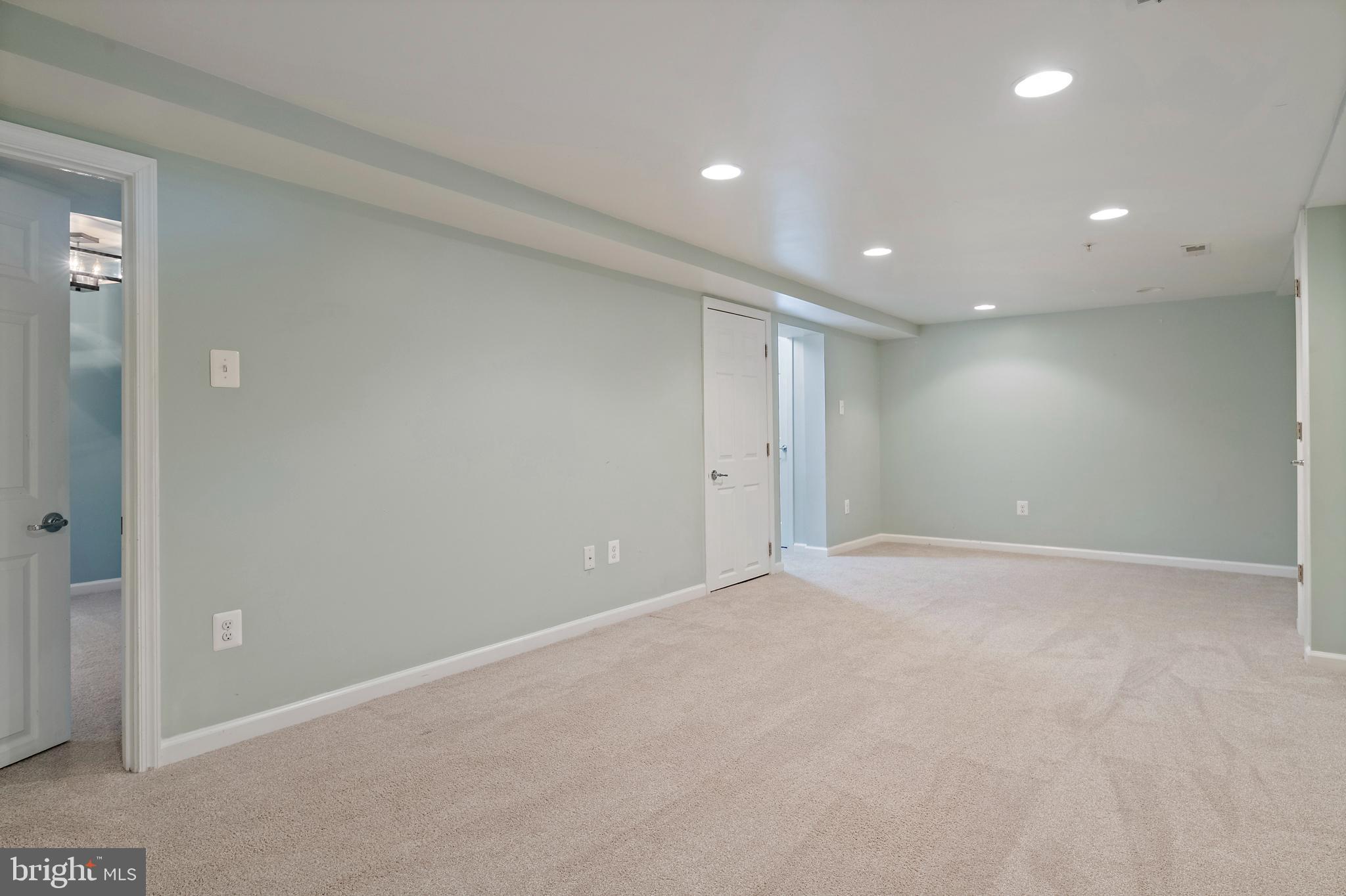 129 Gibson Road Annapolis, MD 21401 - Photo 36 of 50 a view of an empty room