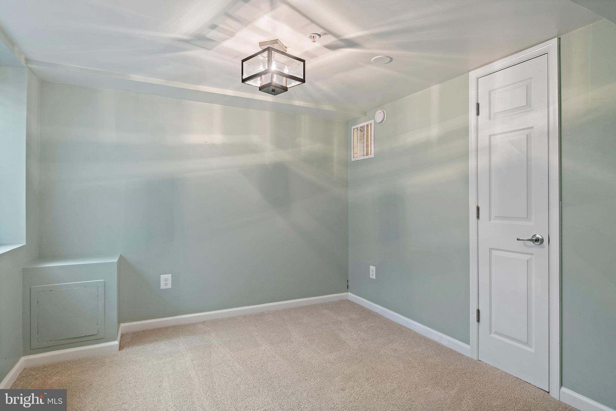 129 Gibson Road Annapolis, MD 21401 - Photo 38 of 50 a view of an empty room