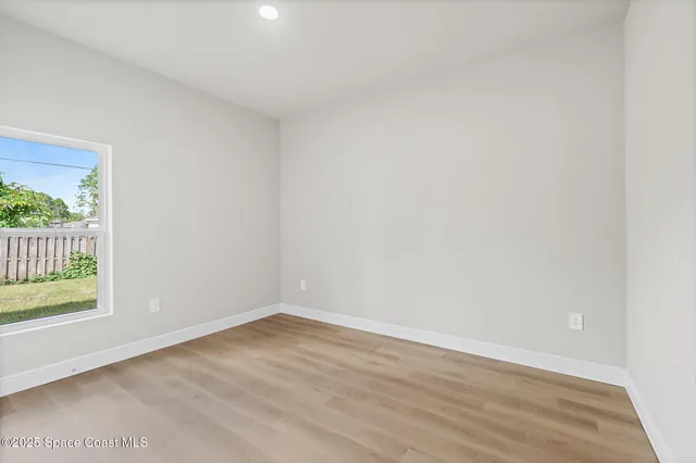 $339,000 | 826 Hartsdale Avenue Southwest, Palm Bay, FL 32908