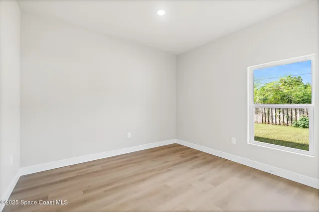 $339,000 | 826 Hartsdale Avenue Southwest, Palm Bay, FL 32908