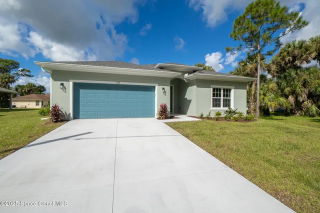 $339,000 | 826 Hartsdale Avenue Southwest, Palm Bay, FL 32908