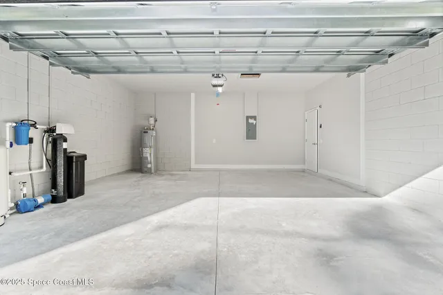 $339,000 | 826 Hartsdale Avenue Southwest, Palm Bay, FL 32908