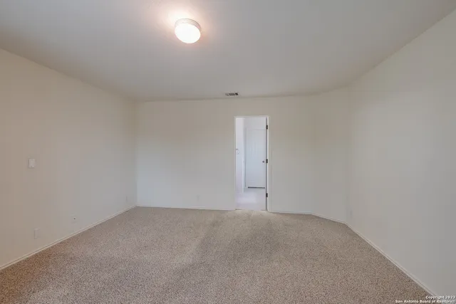 $1,950 | 13526 Riverbank Pass, Helotes, TX 78023