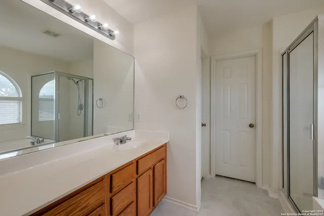 $1,950 | 13526 Riverbank Pass, Helotes, TX 78023