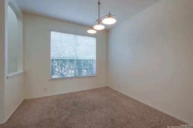 $1,950 | 13526 Riverbank Pass, Helotes, TX 78023