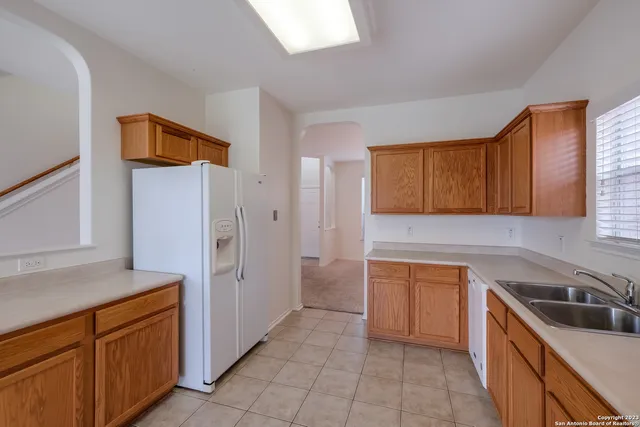 $1,950 | 13526 Riverbank Pass, Helotes, TX 78023