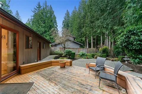 $1,250,000 | 21022 Northeast 32nd Place, Sammamish, WA 98074