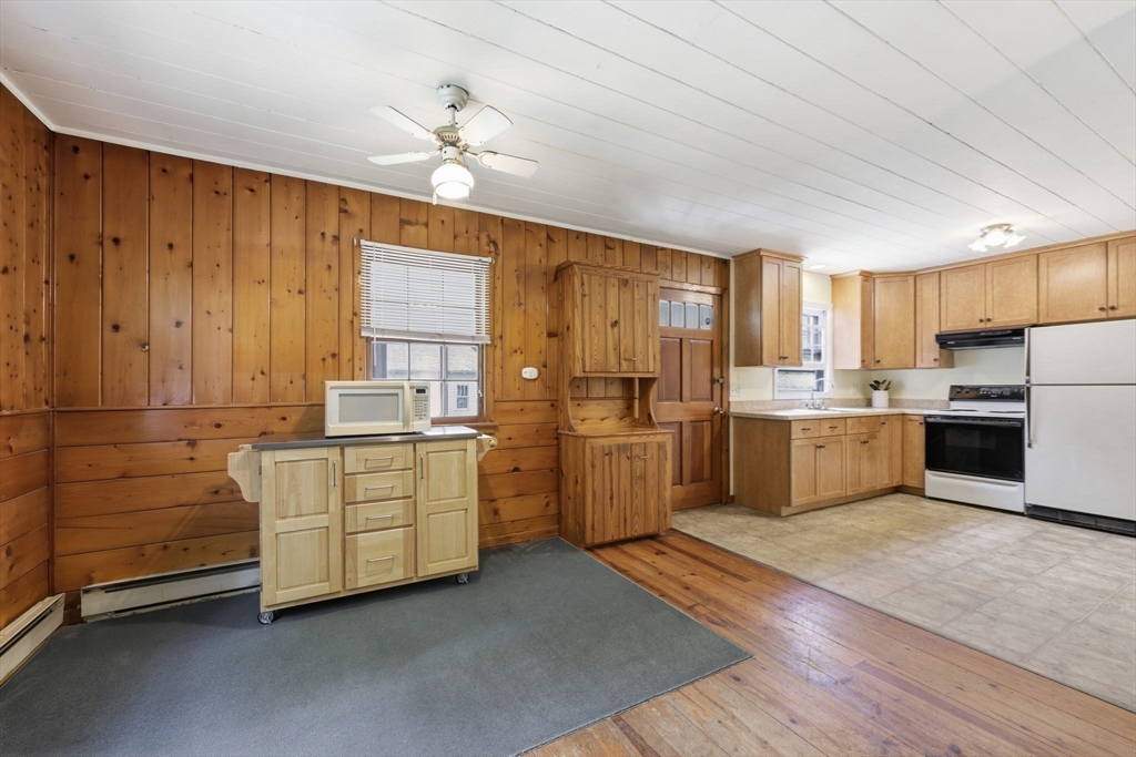 109 Otis Stage Road Blandford, MA 01008 - Photo 13 of 38