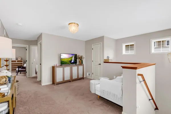 $400,000 | 3976 Cedar Grove Lane, Eagan, MN 55122