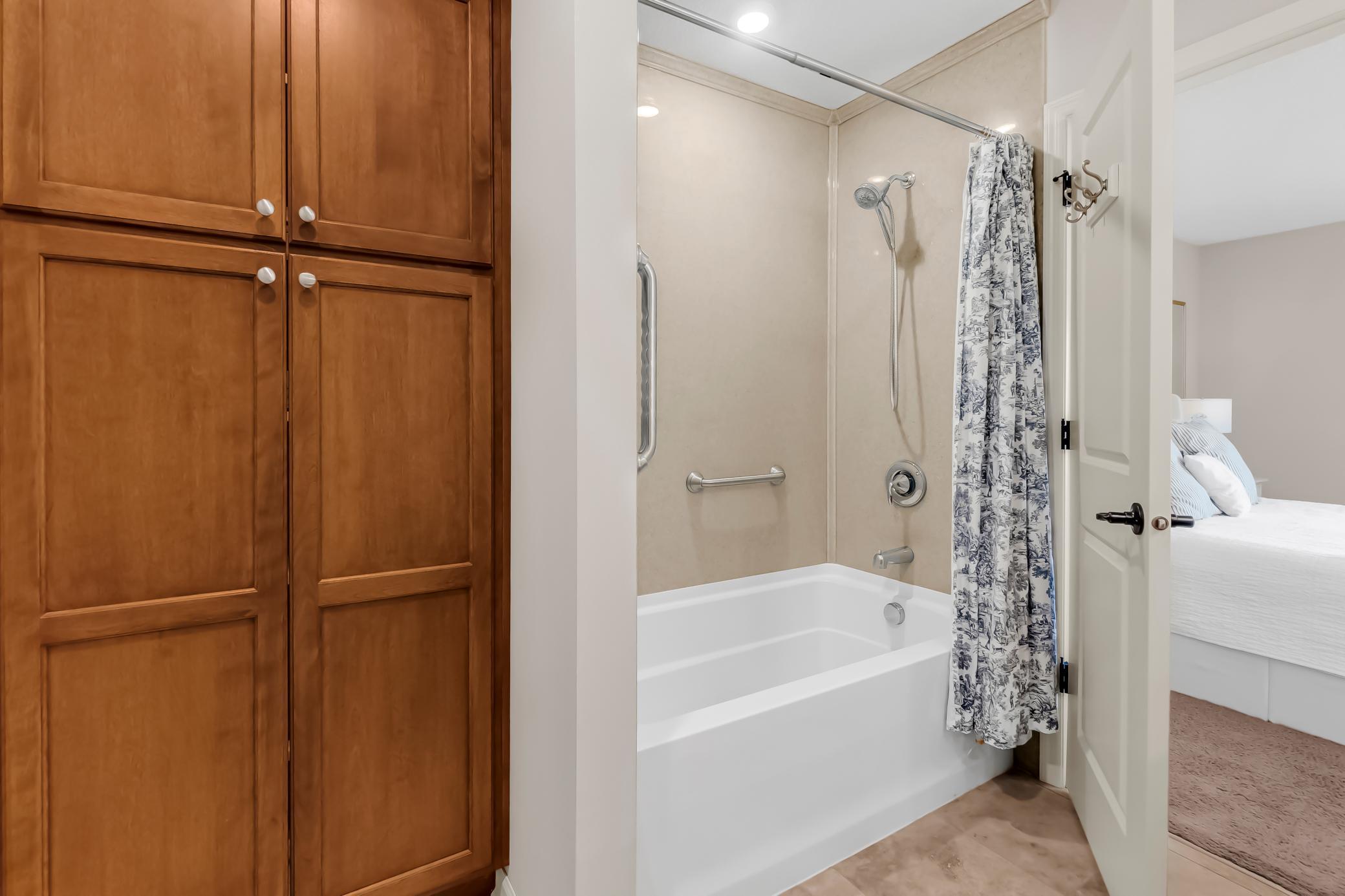 3976 Cedar Grove Lane Eagan, MN 55122 - Photo 16 of 27