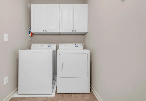 $400,000 | 3976 Cedar Grove Lane, Eagan, MN 55122