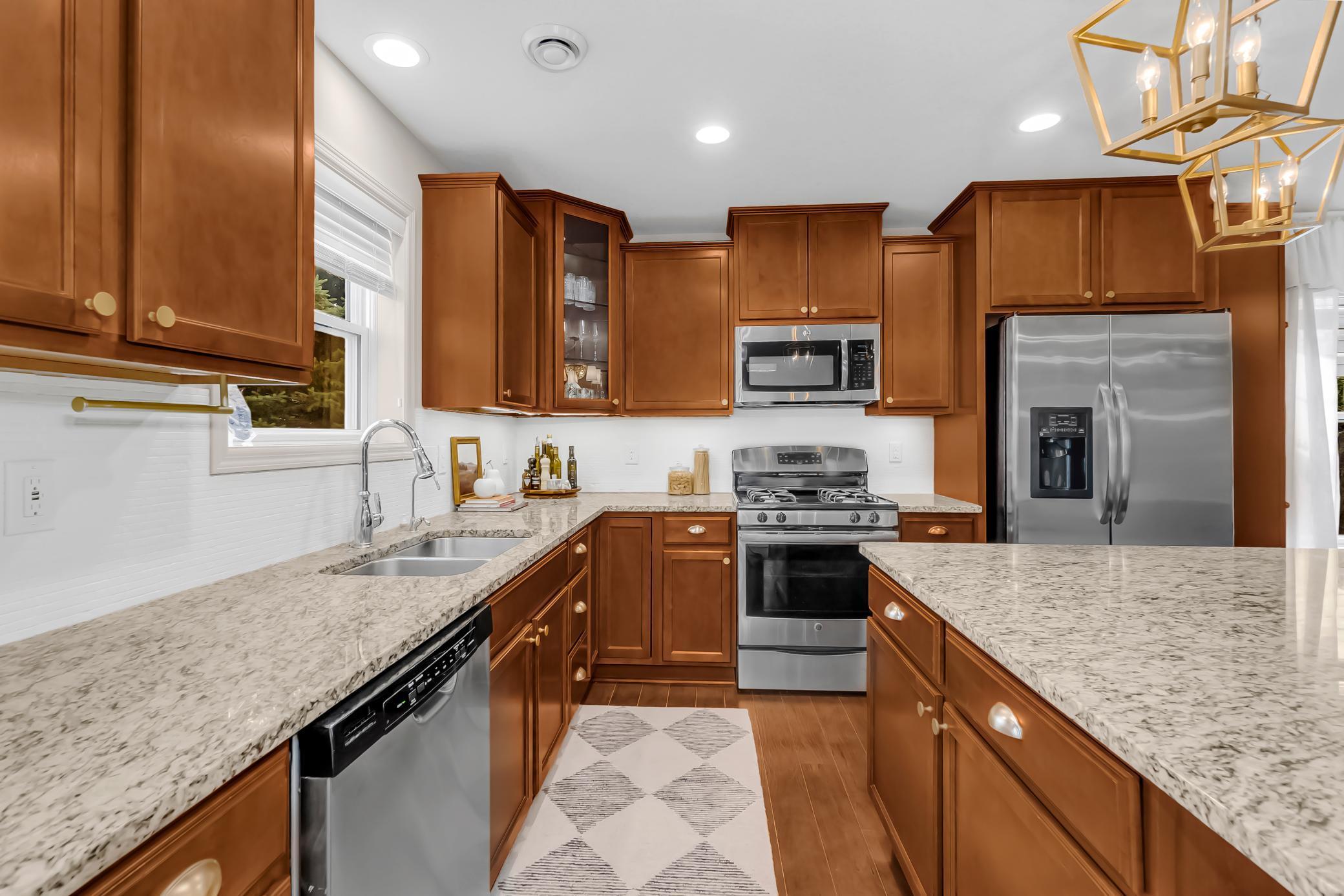 3976 Cedar Grove Lane Eagan, MN 55122 - Photo 4 of 27