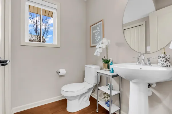 $400,000 | 3976 Cedar Grove Lane, Eagan, MN 55122