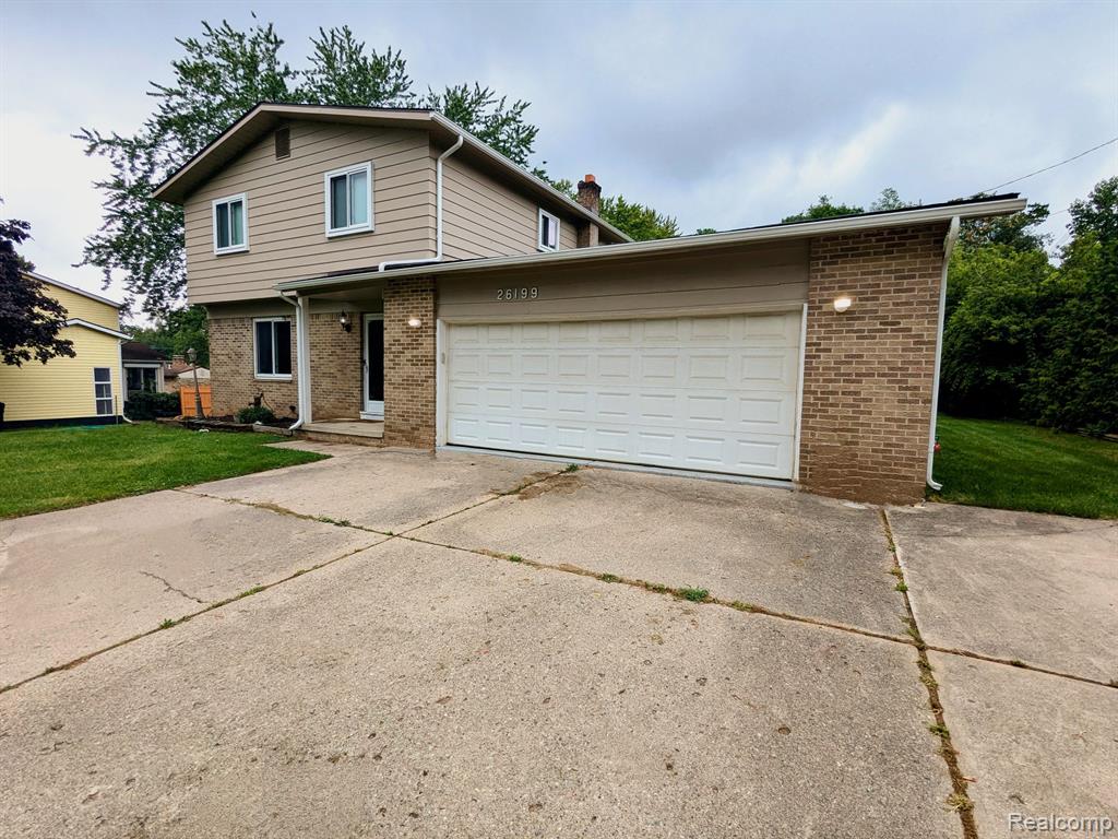 26199 Power Road Farmington Hills, MI 48334 - Photo 3 of 51