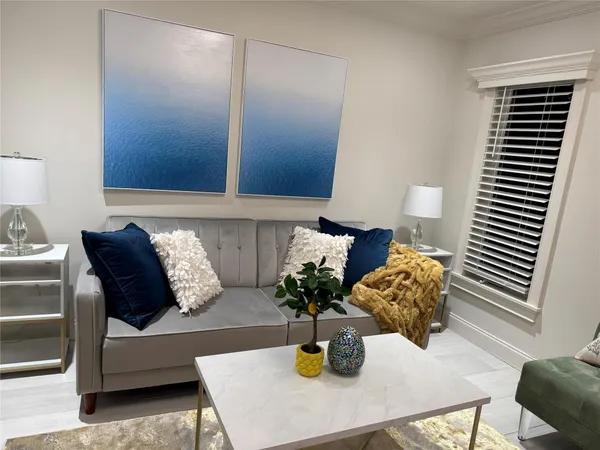 $5,000 | 1010 Northeast 8th Avenue, Unit 31F, Delray Beach, FL 33483