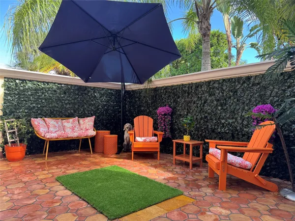 $5,000 | 1010 Northeast 8th Avenue, Unit 31F, Delray Beach, FL 33483