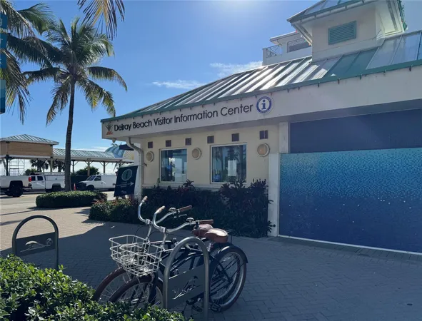 $5,000 | 1010 Northeast 8th Avenue, Unit 31F, Delray Beach, FL 33483