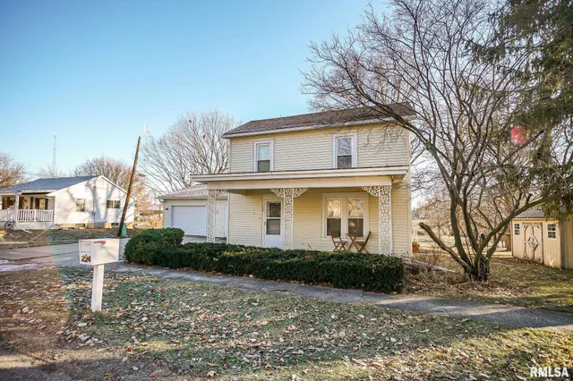 $128,000 | 224 South Henderson Street, Toulon, IL 61483