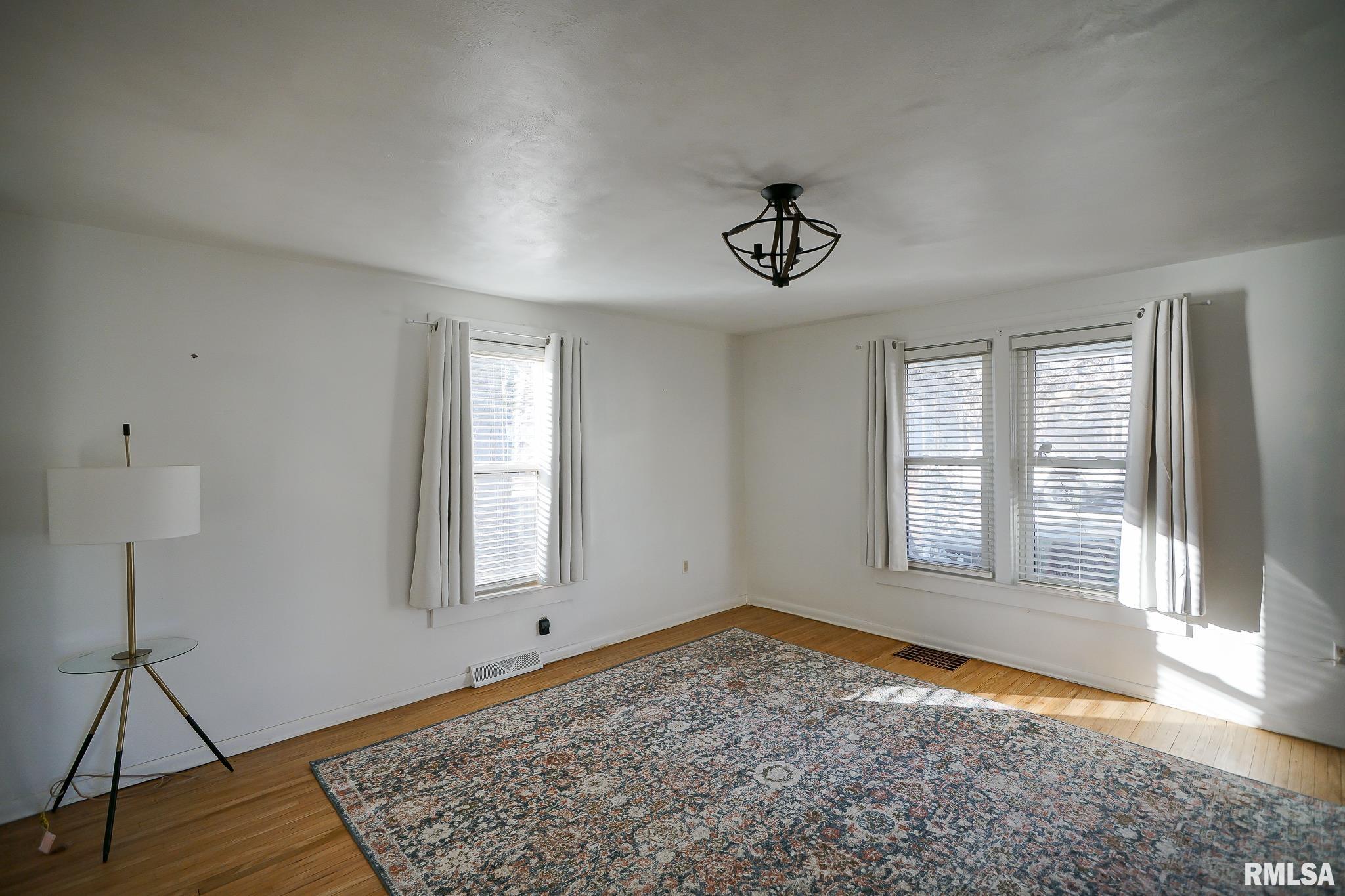 224 South Henderson Street Toulon, IL 61483 - Photo 43 of 90