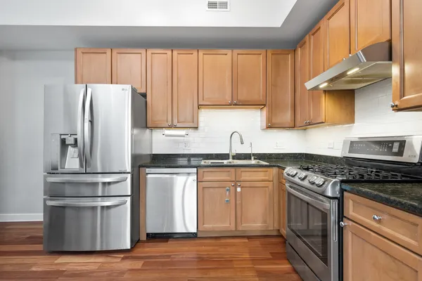 $450,000 | 1464 South Michigan Avenue, Unit 404, Chicago, IL 60605