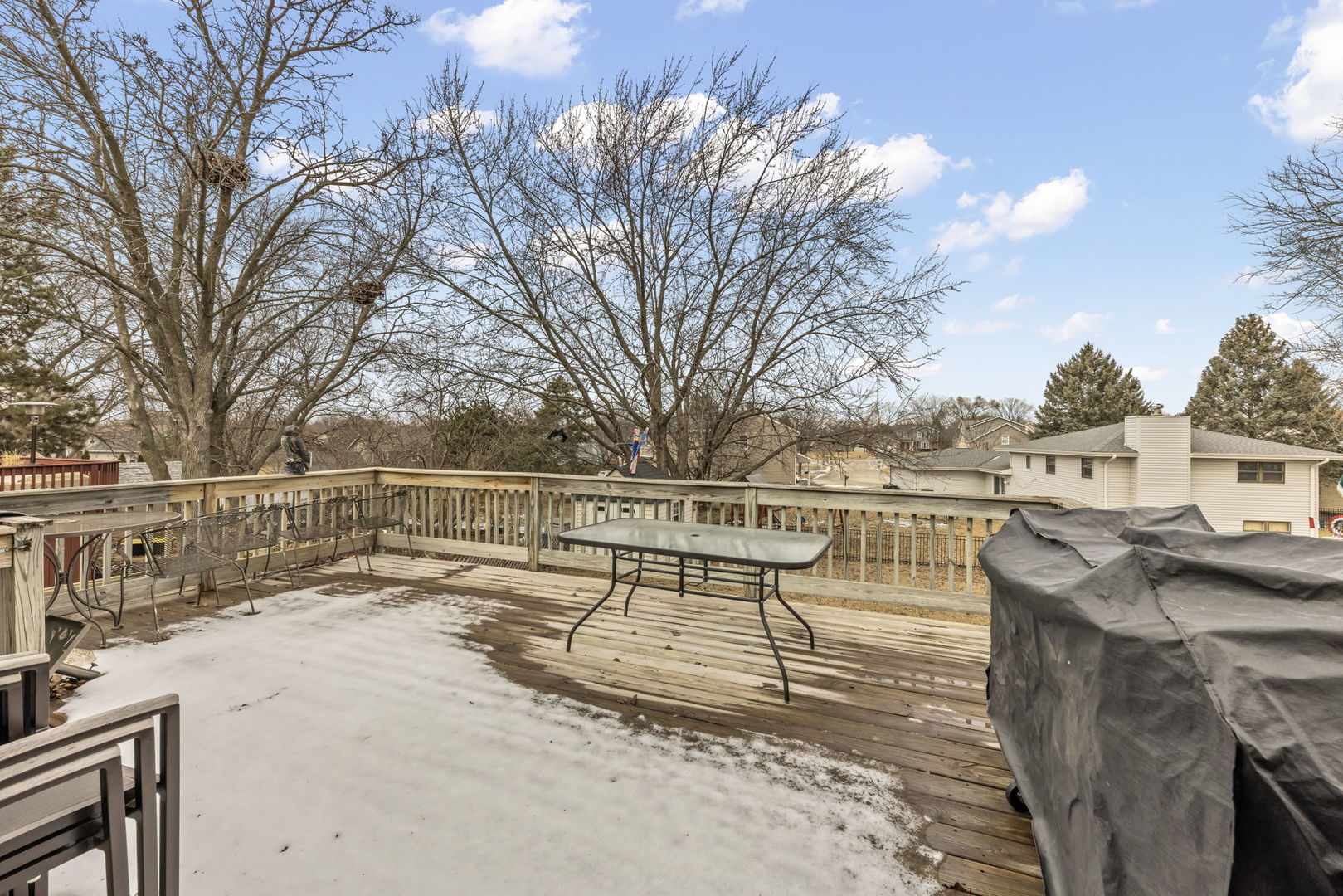 580 Whitehall Way Bolingbrook, IL 60440 - Photo 19 of 25 a view of a terrace with chairs