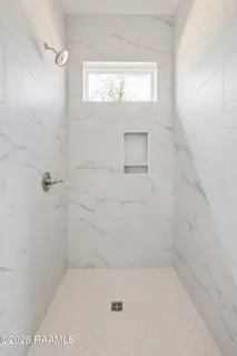 $300,000 | 242 Jagged Grove Lane, Youngsville, LA 70592