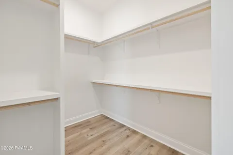 $300,000 | 242 Jagged Grove Lane, Youngsville, LA 70592