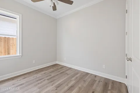 $300,000 | 242 Jagged Grove Lane, Youngsville, LA 70592