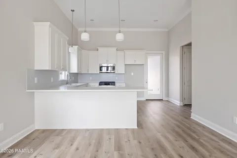 $300,000 | 242 Jagged Grove Lane, Youngsville, LA 70592