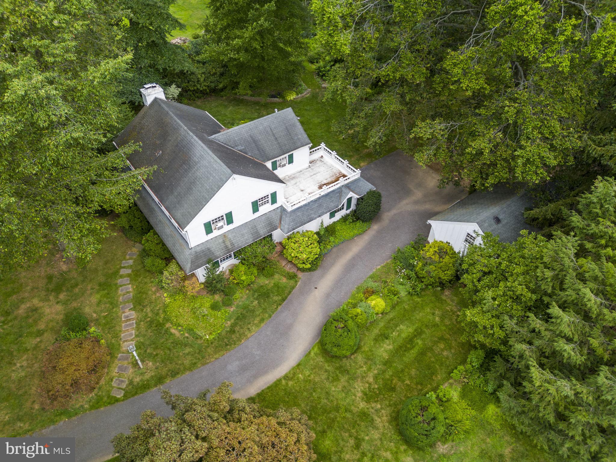 1531 Waynesborough Road Paoli, PA 19301 - Photo 3 of 42 Gallery Image 3
