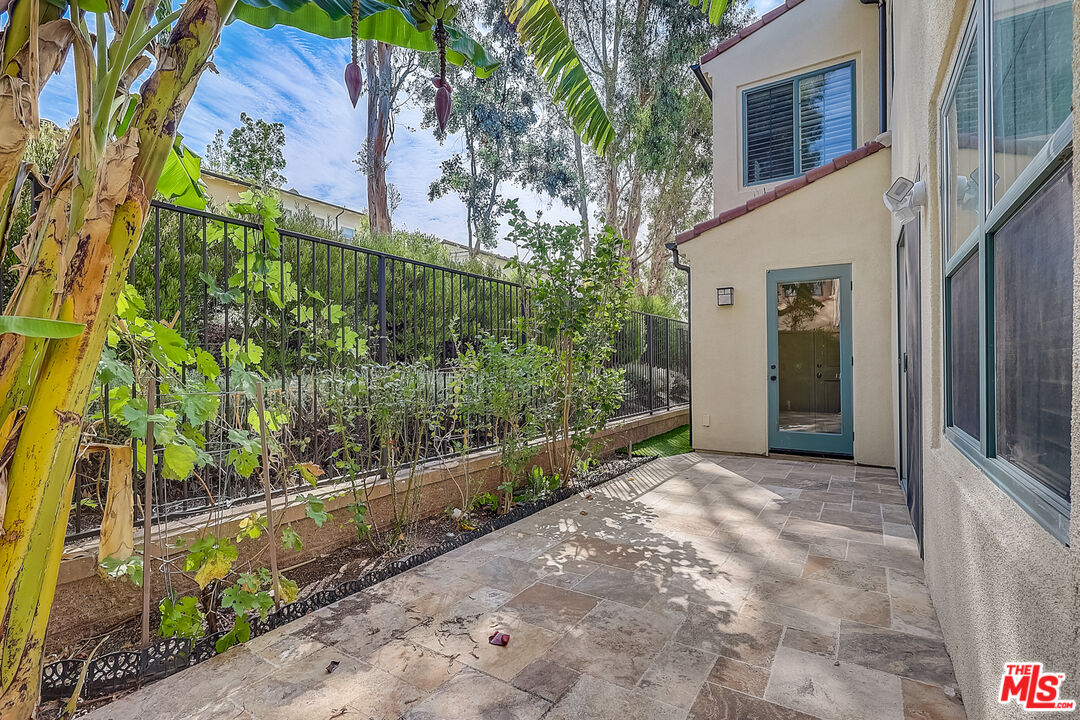 130 Firefly Irvine, CA 92618 - Photo 29 of 29 a view of a garden with pathway