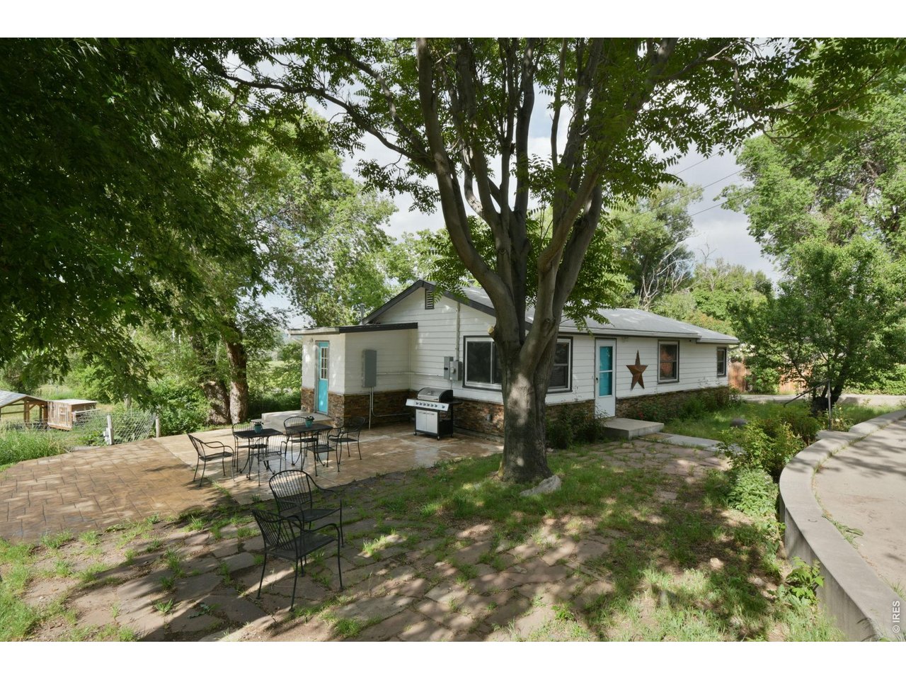 6903 Valmont Road Boulder, CO 80301 - Photo 3 of 47
