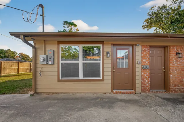 a view of a door of the house
