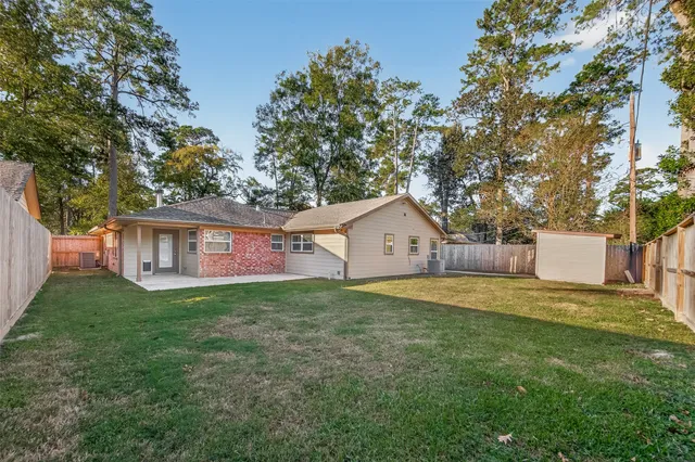 $2,400 | 2103 Woodway Drive, New Caney, TX 77357