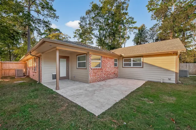 $2,250 | 2103 Woodway Drive, New Caney, TX 77357