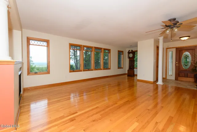 $640,000 | 1127 Leesome Lane, Altamont, NY 12009