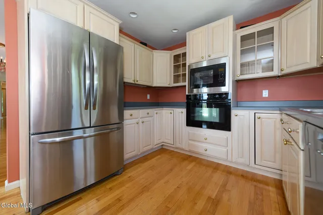 $640,000 | 1127 Leesome Lane, Altamont, NY 12009