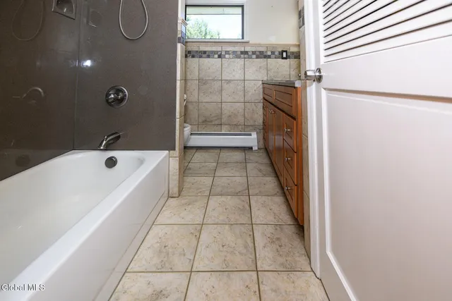 $640,000 | 1127 Leesome Lane, Altamont, NY 12009