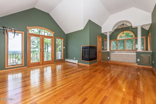 $640,000 | 1127 Leesome Lane, Altamont, NY 12009