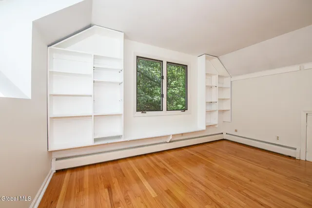 $640,000 | 1127 Leesome Lane, Altamont, NY 12009