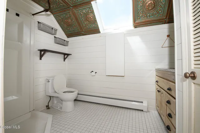 $640,000 | 1127 Leesome Lane, Altamont, NY 12009