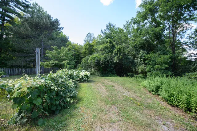 $640,000 | 1127 Leesome Lane, Altamont, NY 12009