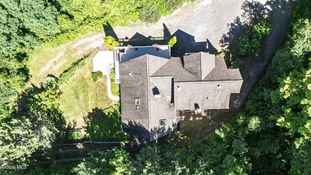 $640,000 | 1127 Leesome Lane, Altamont, NY 12009