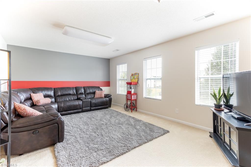 5407 Broadleaf Road Summerfield, NC 27358 - Photo 27 of 39 Gallery Image 27