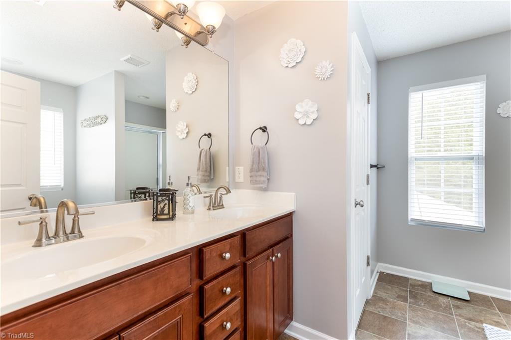 5407 Broadleaf Road Summerfield, NC 27358 - Photo 36 of 39 Gallery Image 36
