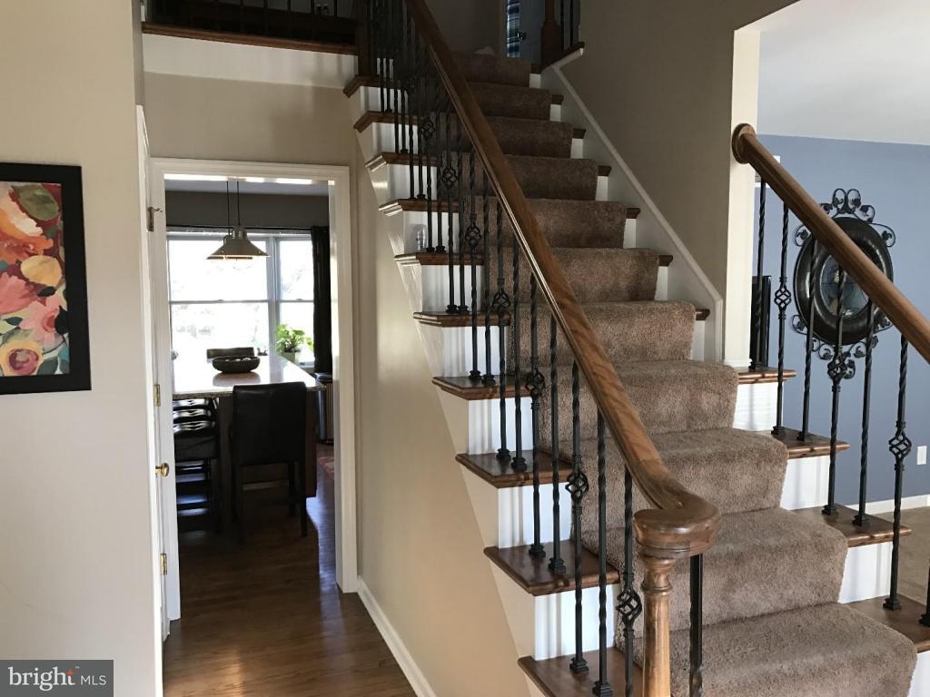 2117 Saddleridge Road Lancaster, PA 17601 - Photo 2 of 6