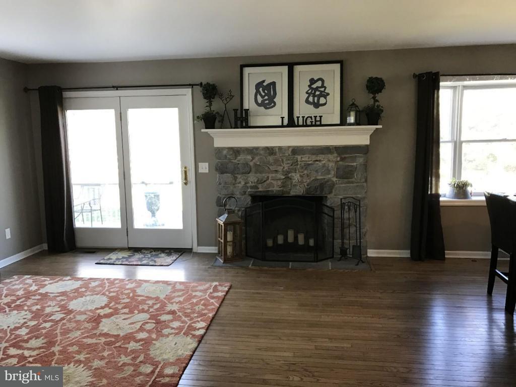 2117 Saddleridge Road Lancaster, PA 17601 - Photo 3 of 6
