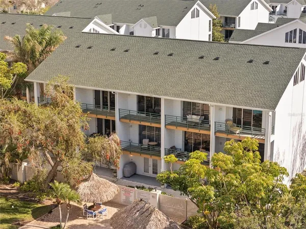 $535,000 | 320 Island Way, Unit 103, Clearwater, FL 33767